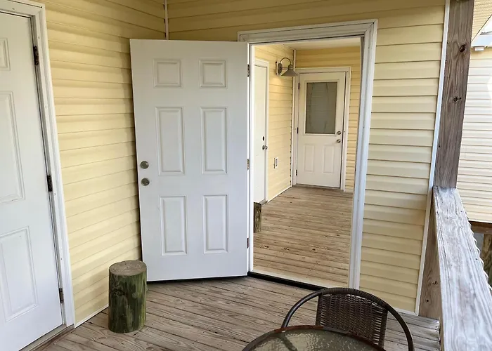 Holiday home Whitesands House *